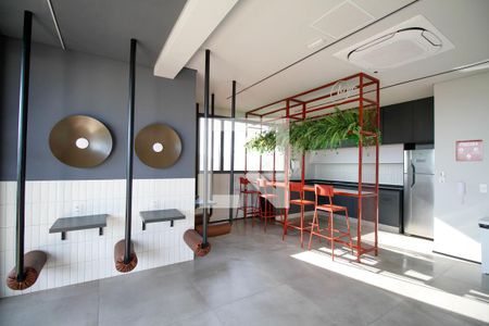 Studio à venda com 22m², 1 quarto e sem vagaÁrea Comum - Piscina