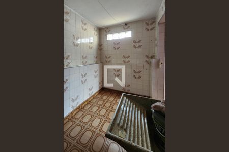 Casa à venda com 128m², 3 quartos e 2 vagas Casa à venda com 128m², 3 quartos e 2 vagasÁrea de Serviço