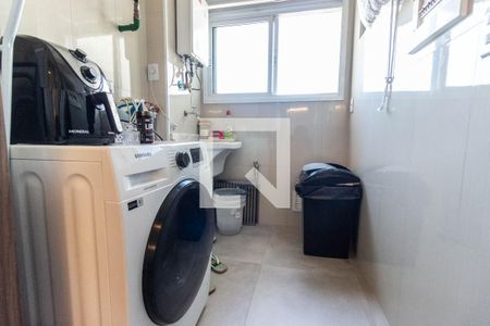 Apartamento à venda com 105m², 2 quartos e 2 vagasÁrea de serviço