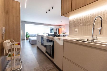 Apartamento à venda com 105m², 2 quartos e 2 vagasCozinha