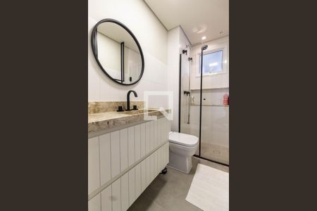 Apartamento à venda com 105m², 2 quartos e 2 vagasBanheiro Suíte 