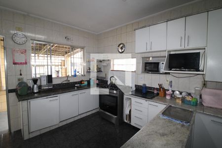 Casa à venda com 230m², 5 quartos e 4 vagasCozinha