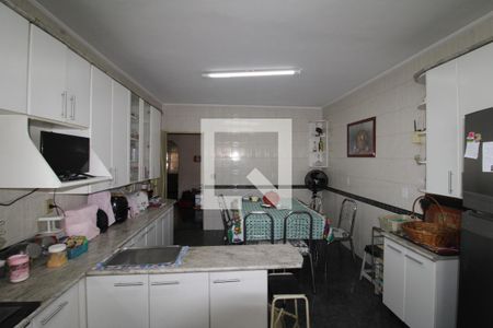 Casa à venda com 230m², 5 quartos e 4 vagasCozinha