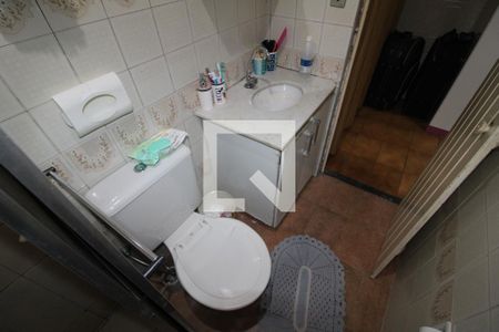 Casa à venda com 230m², 5 quartos e 4 vagasBanheiro 3