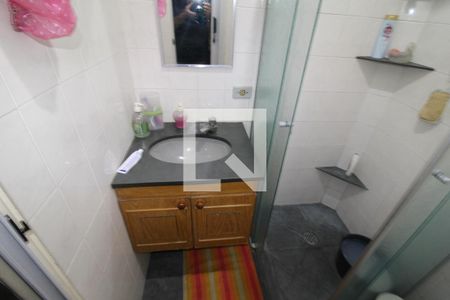 Casa à venda com 230m², 5 quartos e 4 vagasBanheiro 2