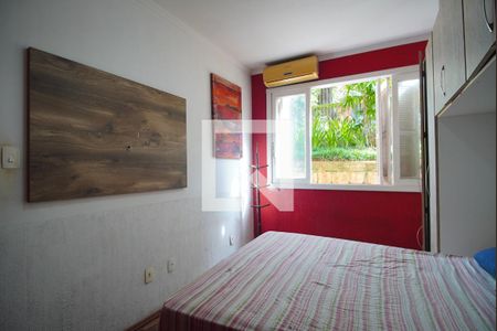 Quarto de apartamento à venda com 1 quarto, 52m² em São João, Porto Alegre