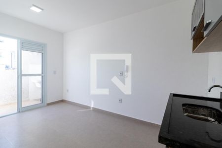 Cozinha de apartamento para alugar com 1 quarto, 35m² em Chora Menino, São Paulo