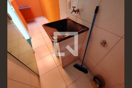 Casa para alugar com 70m², 2 quartos e 1 vagaÁrea de Serviço