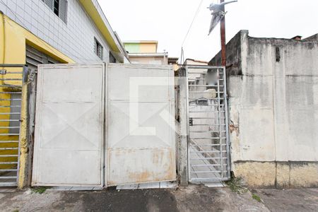 Casa para alugar com 60m², 2 quartos e sem vaga Casa para alugar com 60m², 2 quartos e sem vagaFachada