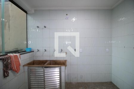 Área de Serviço de casa para alugar com 5 quartos, 340m² em Jardim Guapira, São Paulo