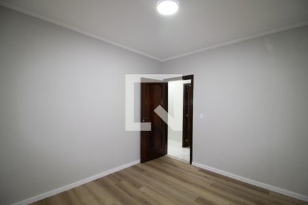 Casa para alugar com 340m², 5 quartos e 5 vagas Casa para alugar com 340m², 5 quartos e 5 vagasQuarto 3