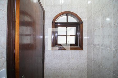Casa para alugar com 340m², 5 quartos e 5 vagas Casa para alugar com 340m², 5 quartos e 5 vagasBanheiro