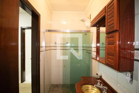 Casa para alugar com 340m², 5 quartos e 5 vagas Casa para alugar com 340m², 5 quartos e 5 vagasBanheiro suite