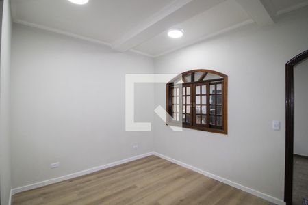 Casa para alugar com 340m², 5 quartos e 5 vagas Casa para alugar com 340m², 5 quartos e 5 vagasEscritório