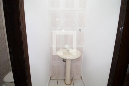 Casa para alugar com 340m², 5 quartos e 5 vagas Casa para alugar com 340m², 5 quartos e 5 vagasBanheiro