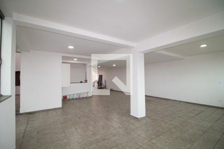 Casa para alugar com 340m², 5 quartos e 5 vagas Casa para alugar com 340m², 5 quartos e 5 vagasGaragem e Área de Serviço