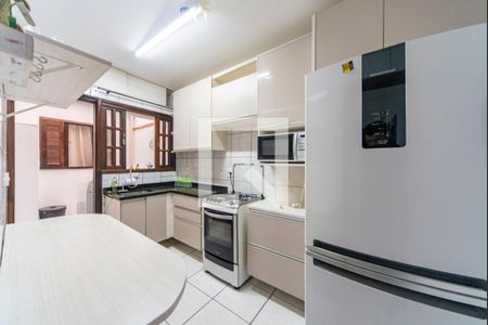 Apartamento à venda com 58m², 2 quartos e 1 vagaCozinha 