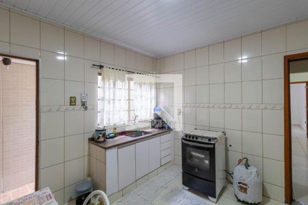 Casa à venda com 125m², 2 quartos e 2 vagas Casa à venda com 125m², 2 quartos e 2 vagasCozinha