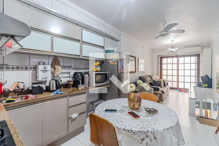Casa à venda com 120m², 1 quarto e 1 vagaCozinha
