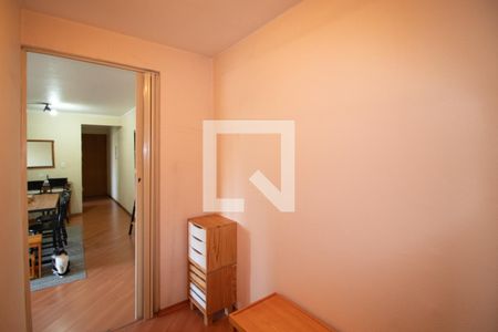 Corredor de apartamento para alugar com 3 quartos, 64m² em Barro Branco (zona Norte), São Paulo