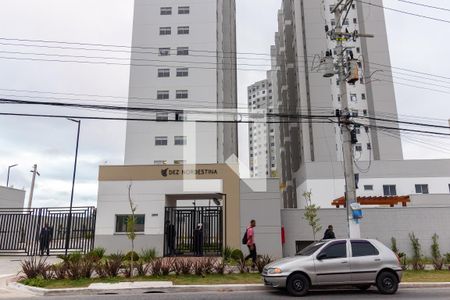 Apartamento para alugar com 42m², 2 quartos e 1 vaga Apartamento para alugar com 42m², 2 quartos e 1 vagaFachada