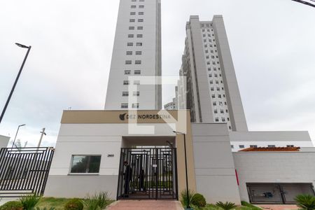 Apartamento para alugar com 42m², 2 quartos e 1 vaga Apartamento para alugar com 42m², 2 quartos e 1 vagaFachada