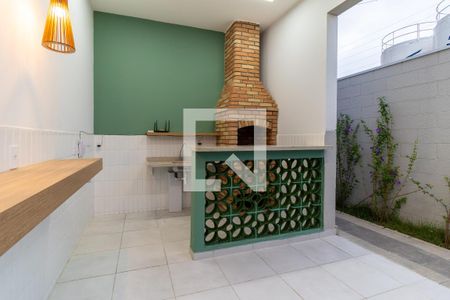 Apartamento para alugar com 42m², 2 quartos e 1 vaga Apartamento para alugar com 42m², 2 quartos e 1 vagaÁrea comum - Churrasqueira