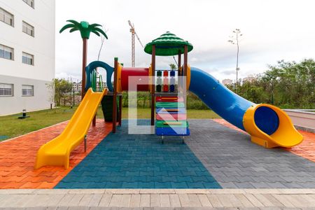 Apartamento para alugar com 42m², 2 quartos e 1 vaga Apartamento para alugar com 42m², 2 quartos e 1 vagaÁrea comum - Playground