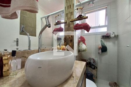 Apartamento à venda com 63m², 3 quartos e 2 vagasBanheiro da Suíte