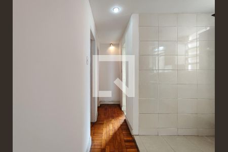 Corredor de apartamento à venda com 2 quartos, 60m² em Maracanã, Rio de Janeiro