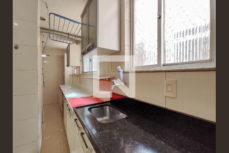 Apartamento à venda com 60m², 2 quartos e sem vagaCozinha