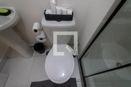 Apartamento para alugar com 33m², 2 quartos e sem vaga Apartamento para alugar com 33m², 2 quartos e sem vagaBanheiro