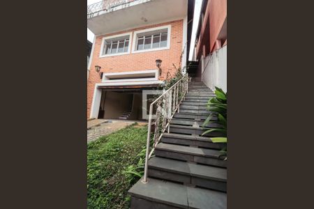 Entrada de casa para alugar com 3 quartos, 240m² em Vila Brasilina, São Paulo