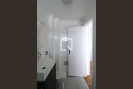 Apartamento para alugar com 48m², 2 quartos e sem vagaBanheiro