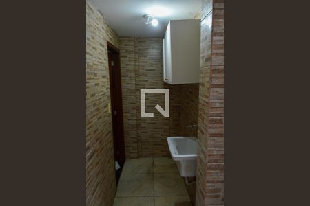 Casa à venda com 100m², 2 quartos e 1 vaga Casa à venda com 100m², 2 quartos e 1 vagaÁrea de Serviço