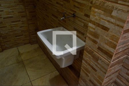 Casa à venda com 100m², 2 quartos e 1 vaga Casa à venda com 100m², 2 quartos e 1 vagaÁrea de Serviço