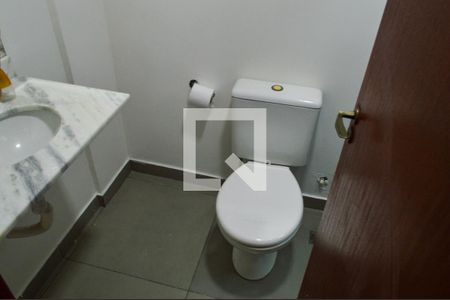 Casa à venda com 100m², 2 quartos e 1 vaga Casa à venda com 100m², 2 quartos e 1 vagaBanheiro da Suíte 2