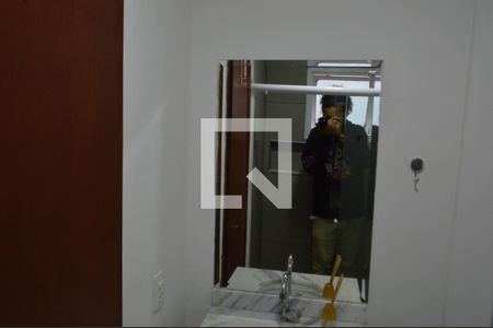 Casa à venda com 100m², 2 quartos e 1 vaga Casa à venda com 100m², 2 quartos e 1 vagaBanheiro da Suíte 2