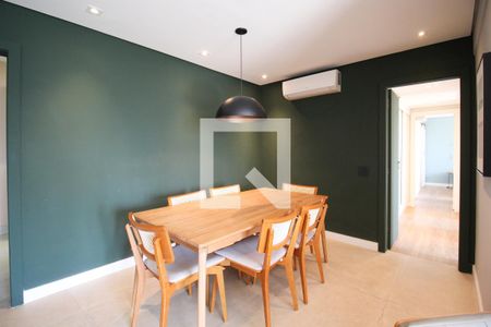 Sala de apartamento à venda com 3 quartos, 94m² em Vila Nova Conceição, São Paulo