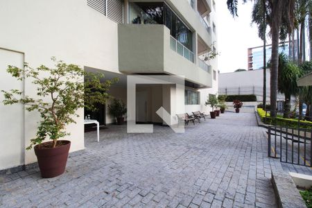 Apartamento à venda com 94m², 3 quartos e 1 vagaEntrada