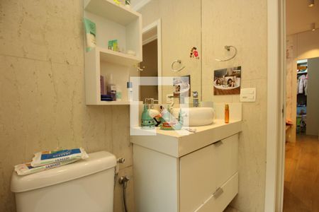 Apartamento à venda com 231m², 2 quartos e 3 vagasBanheiro