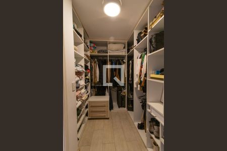 Apartamento para alugar com 166m², 3 quartos e 2 vagasCloset