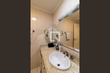 Apartamento para alugar com 166m², 3 quartos e 2 vagasBanheiro