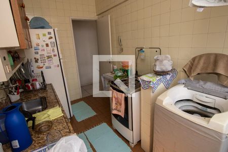 Apartamento à venda com 77m², 2 quartos e 2 vagasCozinha