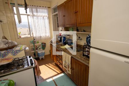 Apartamento à venda com 77m², 2 quartos e 2 vagasCozinha