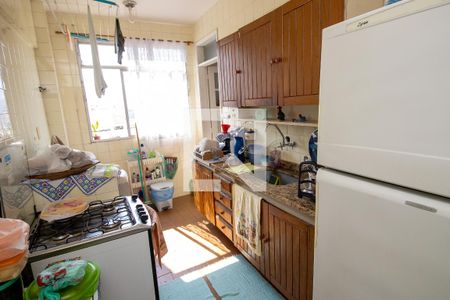 Apartamento à venda com 77m², 2 quartos e 2 vagasCozinha