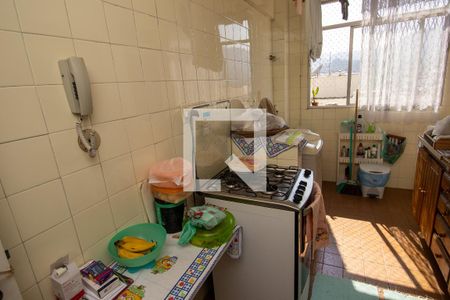 Apartamento à venda com 77m², 2 quartos e 2 vagasCozinha