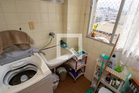 Apartamento à venda com 77m², 2 quartos e 2 vagasÁrea de Serviço
