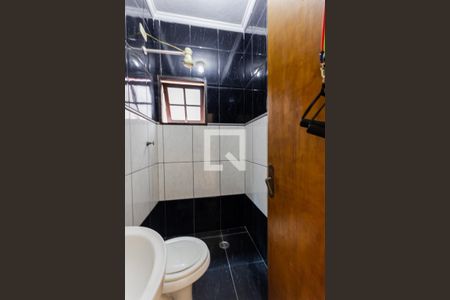 Casa à venda com 250m², 3 quartos e 4 vagasBanheiro Área gourmet