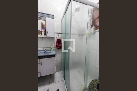 Casa à venda com 250m², 3 quartos e 4 vagasBanheiro da Suíte